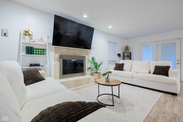 8326 Rock Oak Drive, Indianapolis, IN 46227