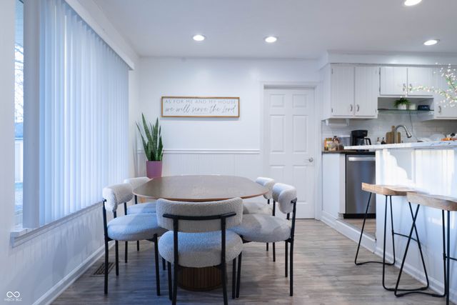 8326 Rock Oak Drive, Indianapolis, IN 46227