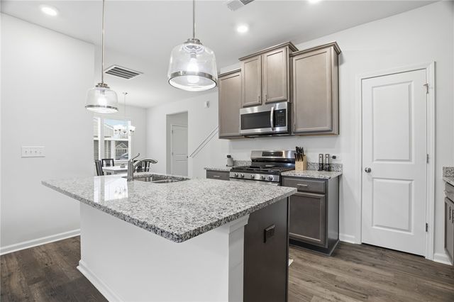 333 Village Boundary, Anderson, SC 29621