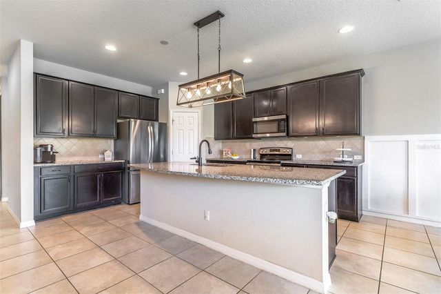 652 BISHOP BAY LOOP, Apopka, FL 32712