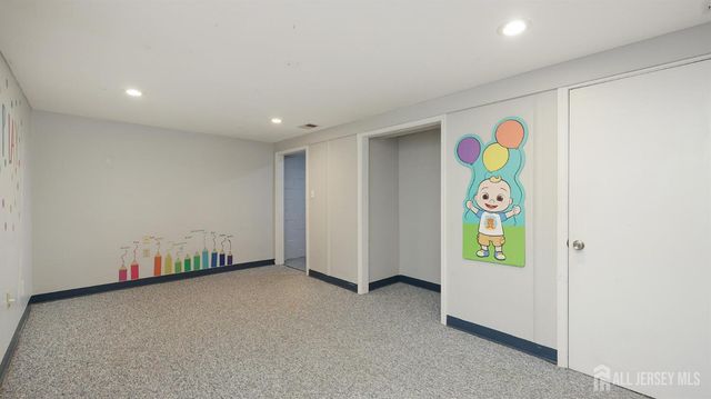 96 Wick Drive, Fords, NJ 08863