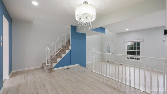 96 Wick Drive, Fords, NJ 08863