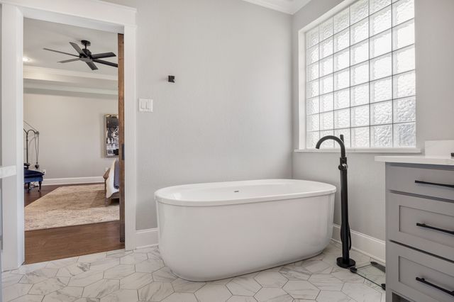 11228 Marsh Wren Circle, Flint, TX 75762