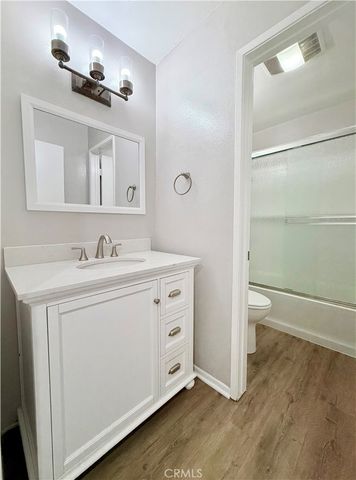 946 W 220th, Torrance, CA 90502