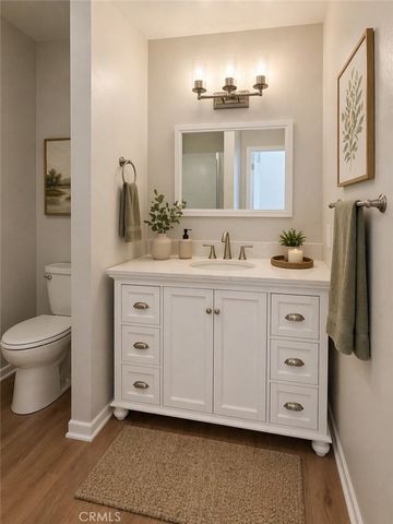 946 W 220th, Torrance, CA 90502