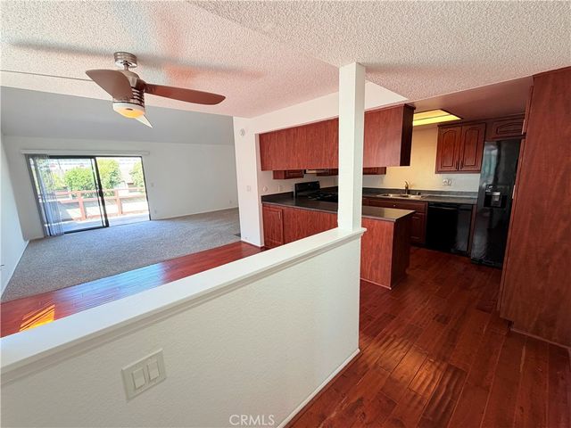 946 W 220th, Torrance, CA 90502