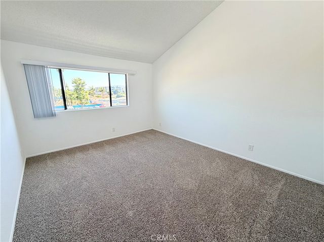 946 W 220th, Torrance, CA 90502