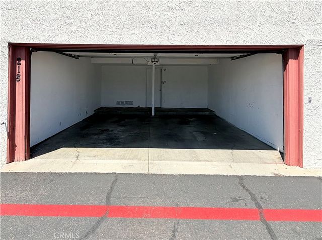 946 W 220th, Torrance, CA 90502