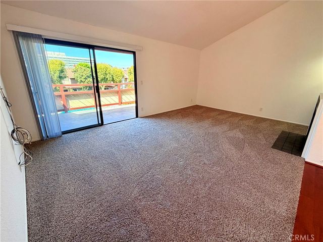 946 W 220th, Torrance, CA 90502