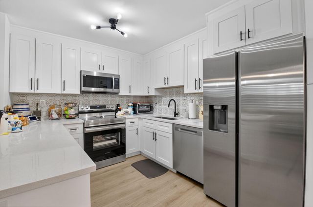 538 Flanders L, Delray Beach, FL 33484