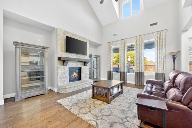 7504 Sabine Drive, Mckinney, TX 75071