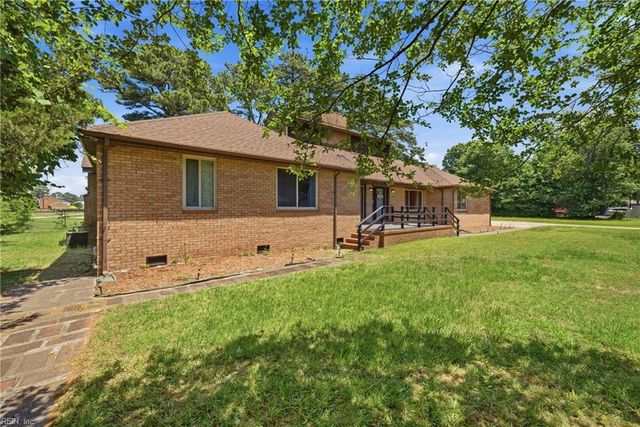 100 Snead Fairway, Portsmouth, VA 23701