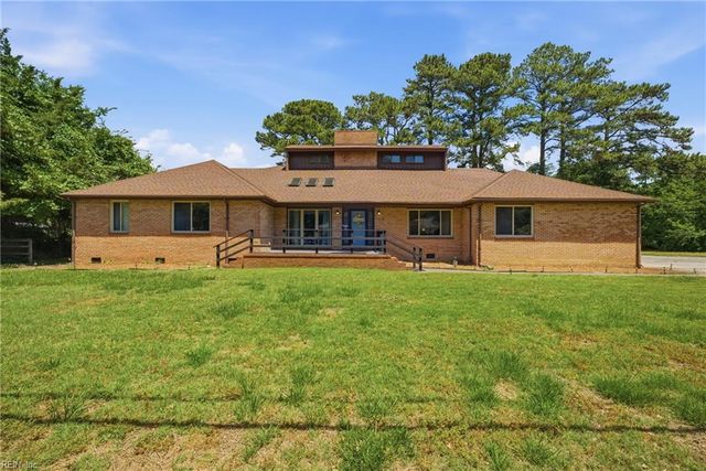 100 Snead Fairway, Portsmouth, VA 23701