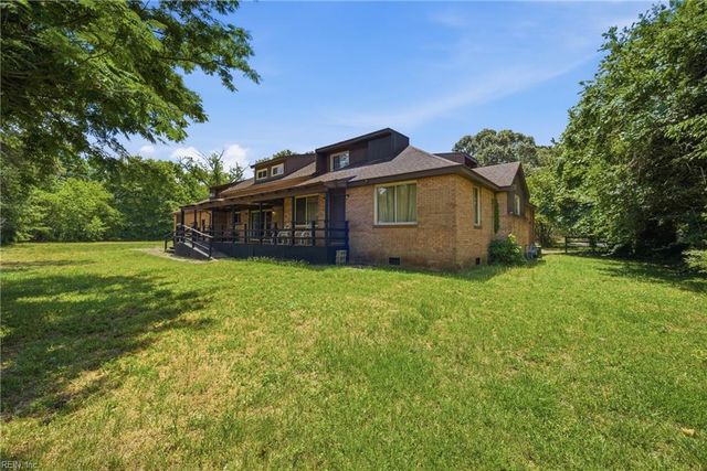 100 Snead Fairway, Portsmouth, VA 23701