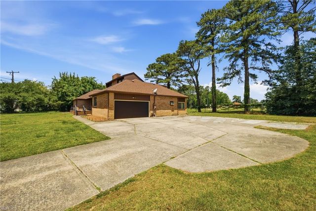 100 Snead Fairway, Portsmouth, VA 23701