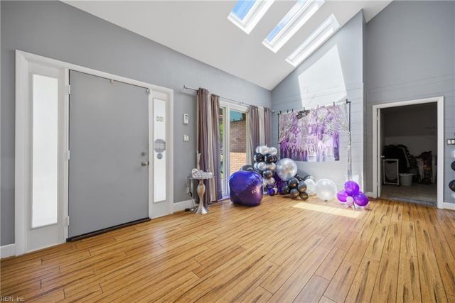 100 Snead Fairway, Portsmouth, VA 23701