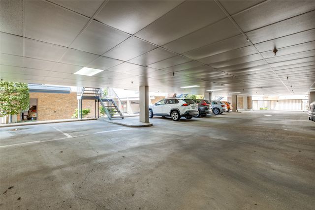 4102 Buena Vista Street 3, Dallas, TX 75204
