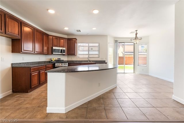 5725 Awakening Street, North Las Vegas, NV 89081