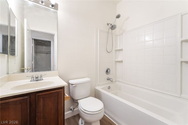 5725 Awakening Street, North Las Vegas, NV 89081
