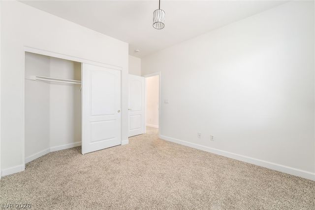 5725 Awakening Street, North Las Vegas, NV 89081
