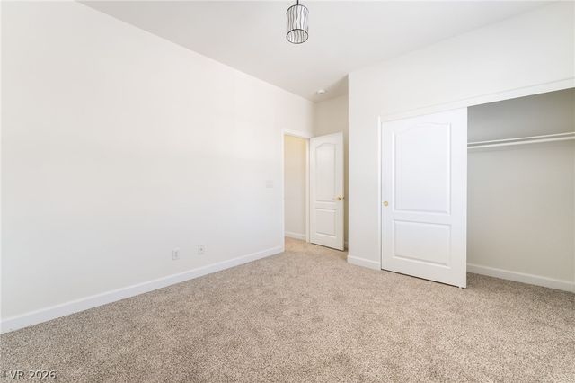 5725 Awakening Street, North Las Vegas, NV 89081