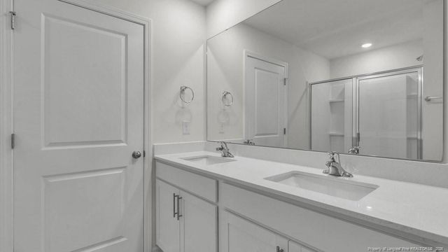 741 Lazy Elm Lane, Aberdeen, NC 28315