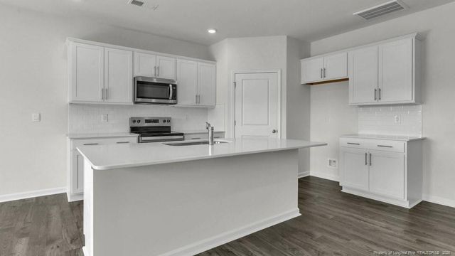 741 Lazy Elm Lane, Aberdeen, NC 28315