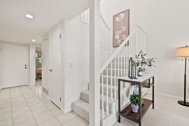 109 Vista Del Lago, Los Gatos, CA 95032