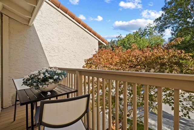 109 Vista Del Lago, Los Gatos, CA 95032