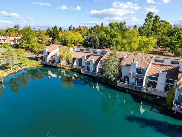 109 Vista Del Lago, Los Gatos, CA 95032