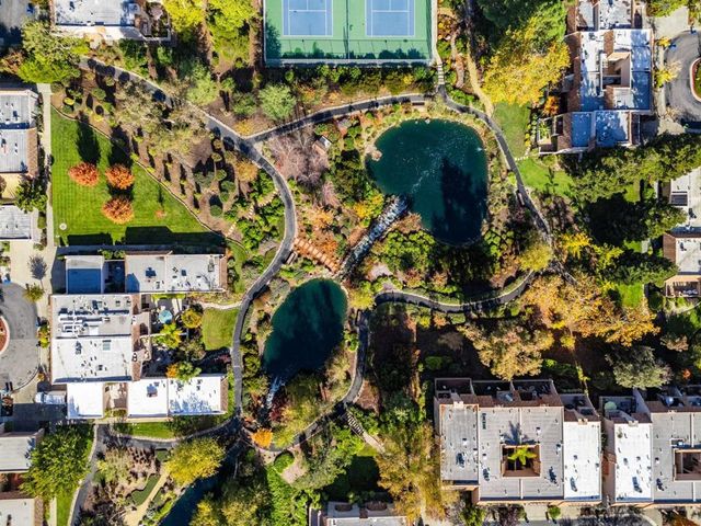 109 Vista Del Lago, Los Gatos, CA 95032