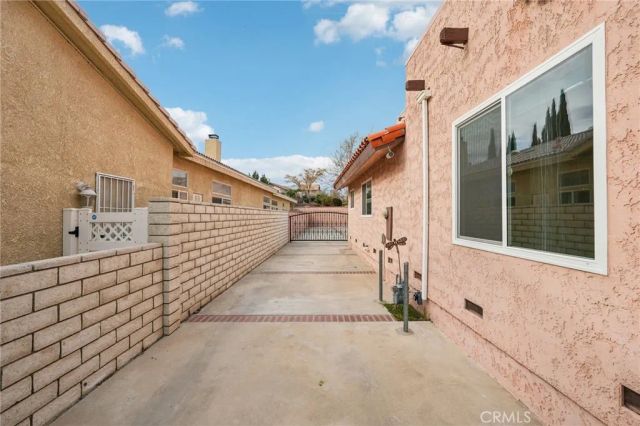 14000 Spring Valley Parkway, Victorville, CA 92395