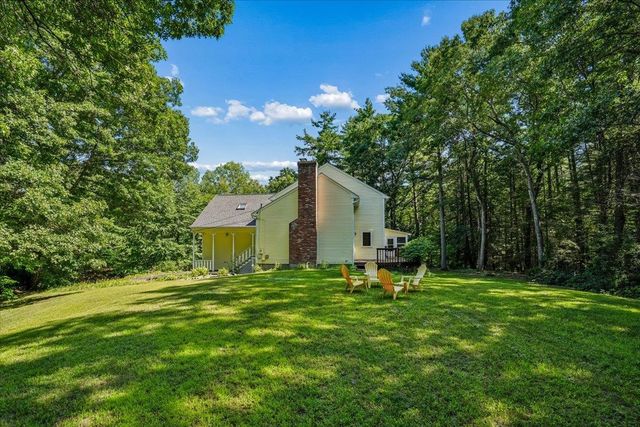10 Standish Way, Amherst, NH 03031