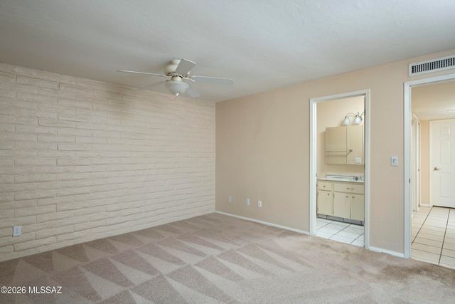 118 E Cholla Shadows Drive, Oro Valley, AZ 85704