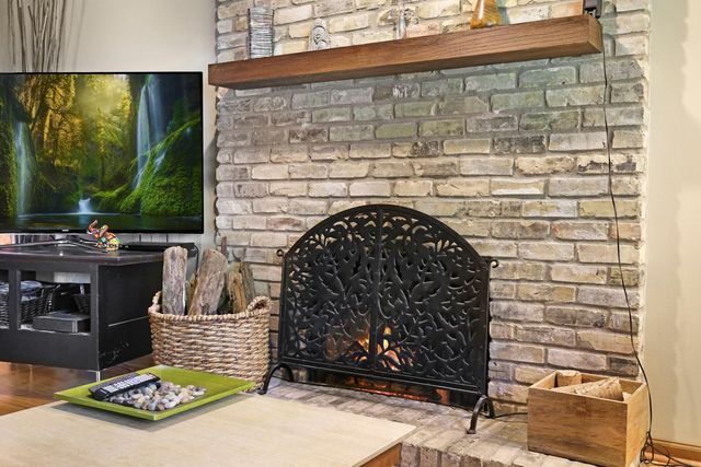417 Brandywine Dr., Burnsville, MN 55337
