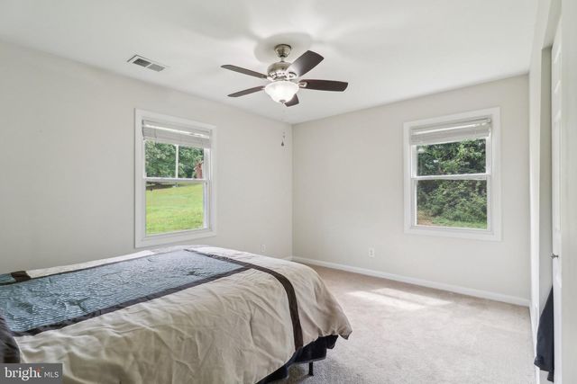 12 TURNER DR, Stafford, VA 22556