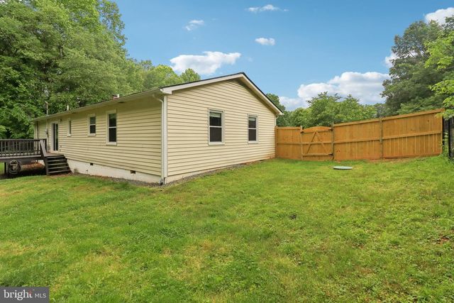 12 TURNER DR, Stafford, VA 22556