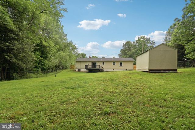 12 TURNER DR, Stafford, VA 22556