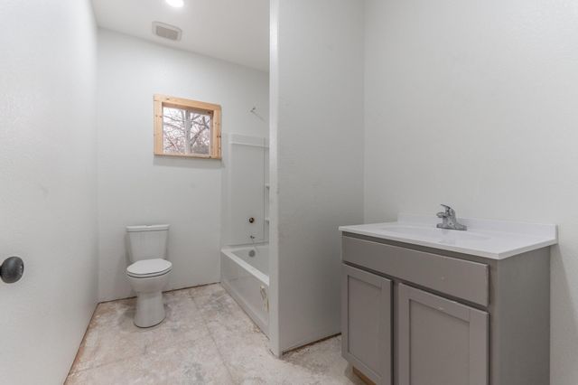 2077 County Road 408, Navasota, TX 77868