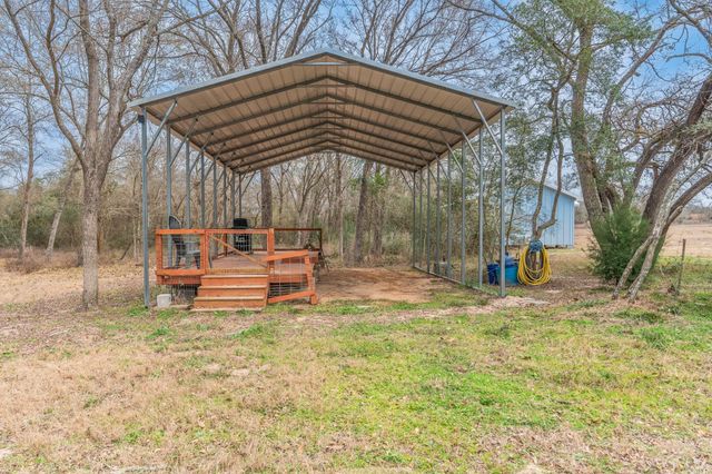 2077 County Road 408, Navasota, TX 77868