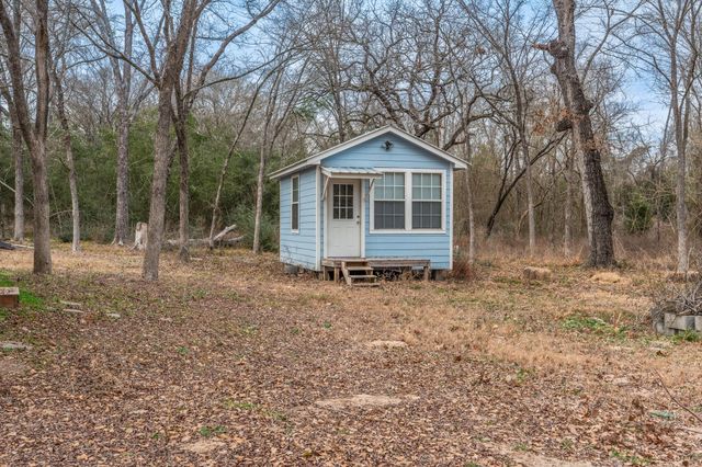 2077 County Road 408, Navasota, TX 77868
