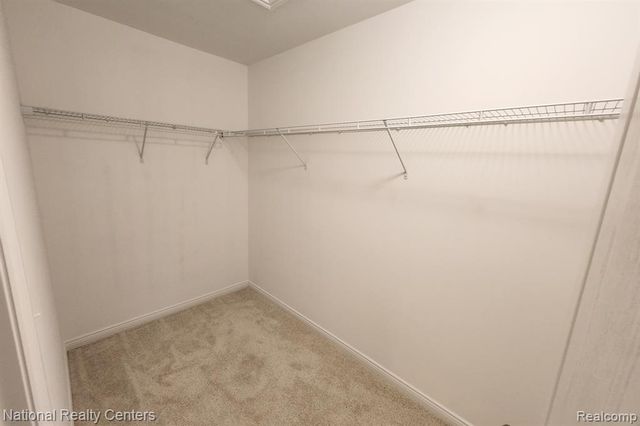 303 Devonshire Drive 7, Lapeer, MI 48446