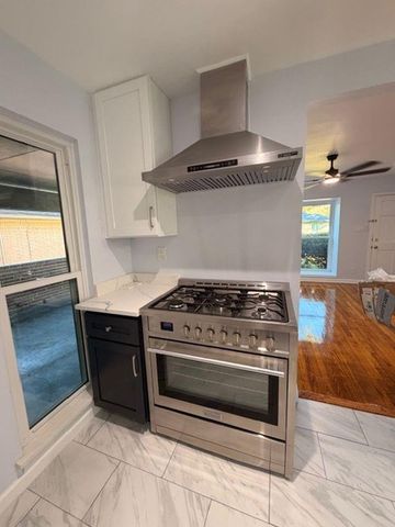 4523 Spellman Road, Houston, TX 77035