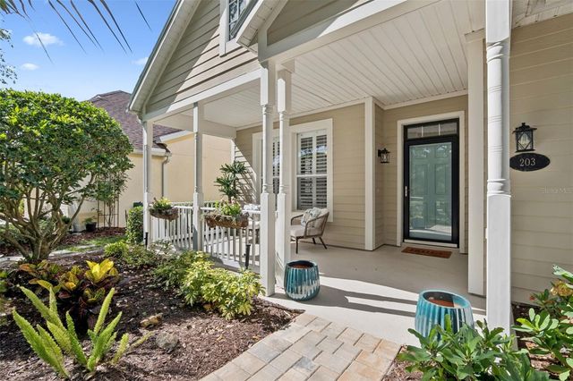 203 HERON POINT WAY, Deland, FL 32724