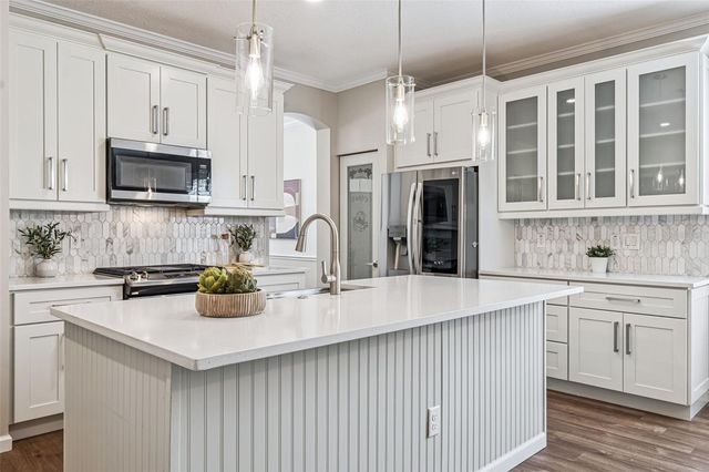 203 HERON POINT WAY, Deland, FL 32724