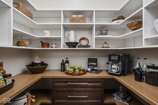 16519 Burlwood Drive, Westfield, IN 46074