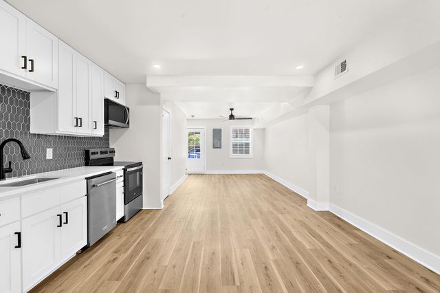 24 Blake Street B, Charleston, SC 29403