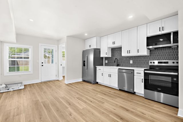 24 Blake Street B, Charleston, SC 29403