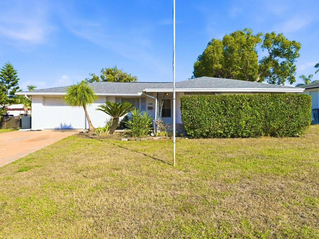 7903 VALMY LANE, Port Richey, FL 34668