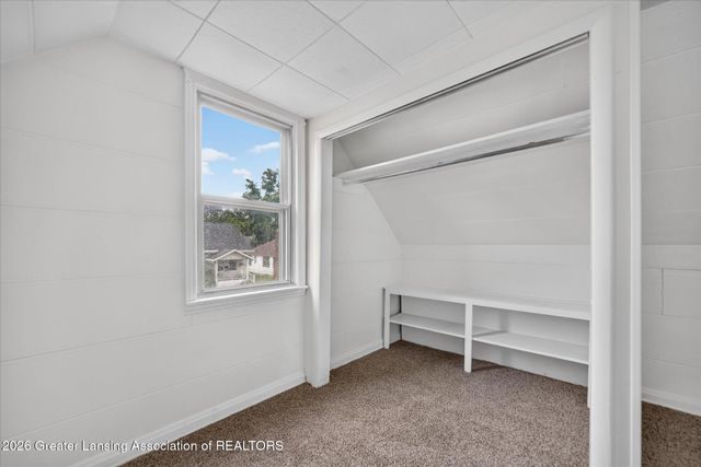 1919 Harding Avenue, Lansing, MI 48910